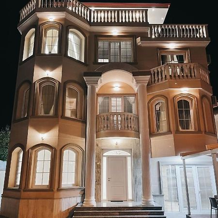 Amansar Boutique Hotel Тирана Екстериор снимка
