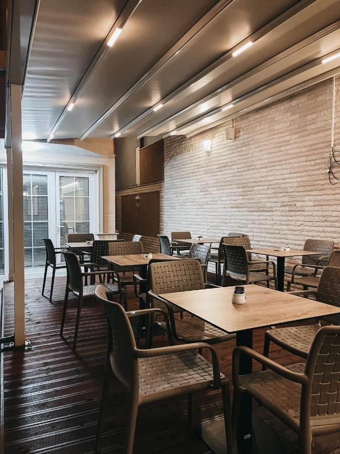 Amansar Boutique Hotel Тирана Екстериор снимка