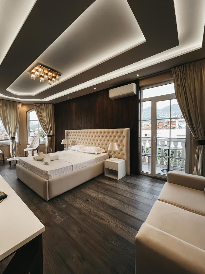 Amansar Boutique Hotel Тирана Екстериор снимка